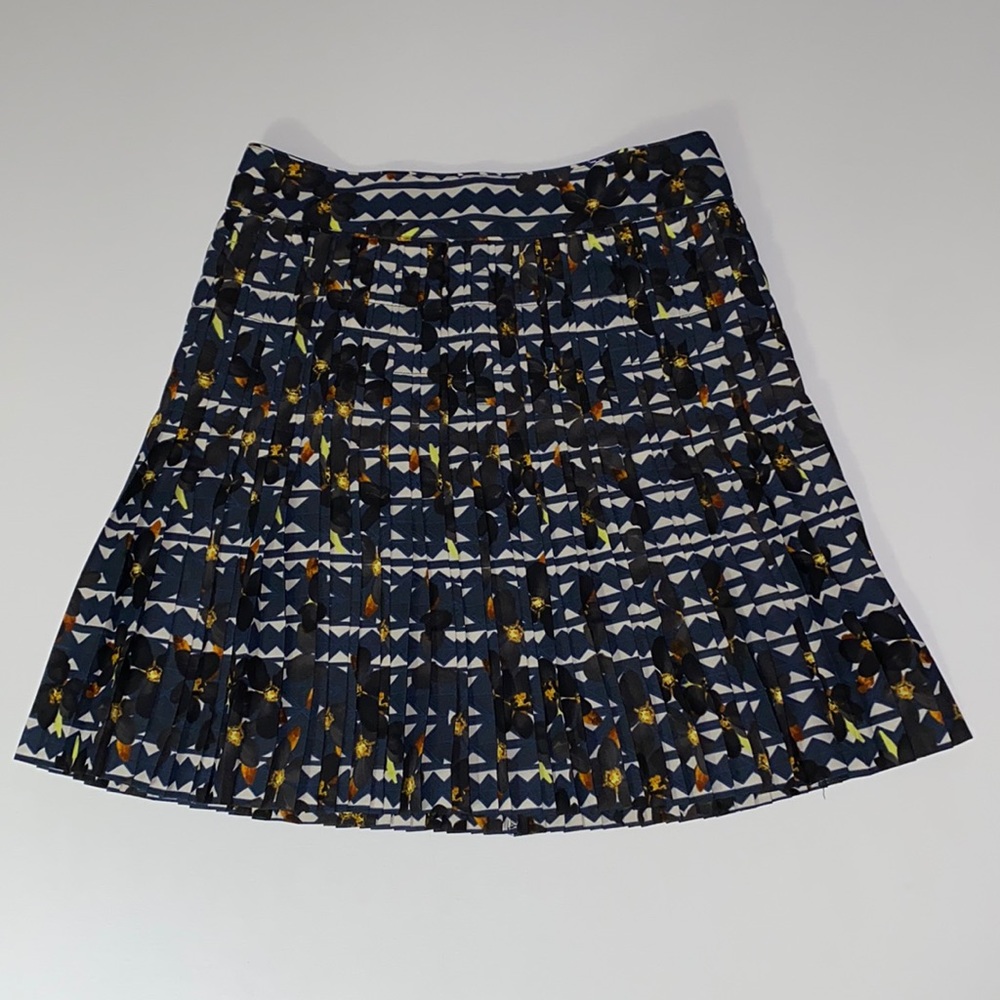 women’s J Crew layered style skirt